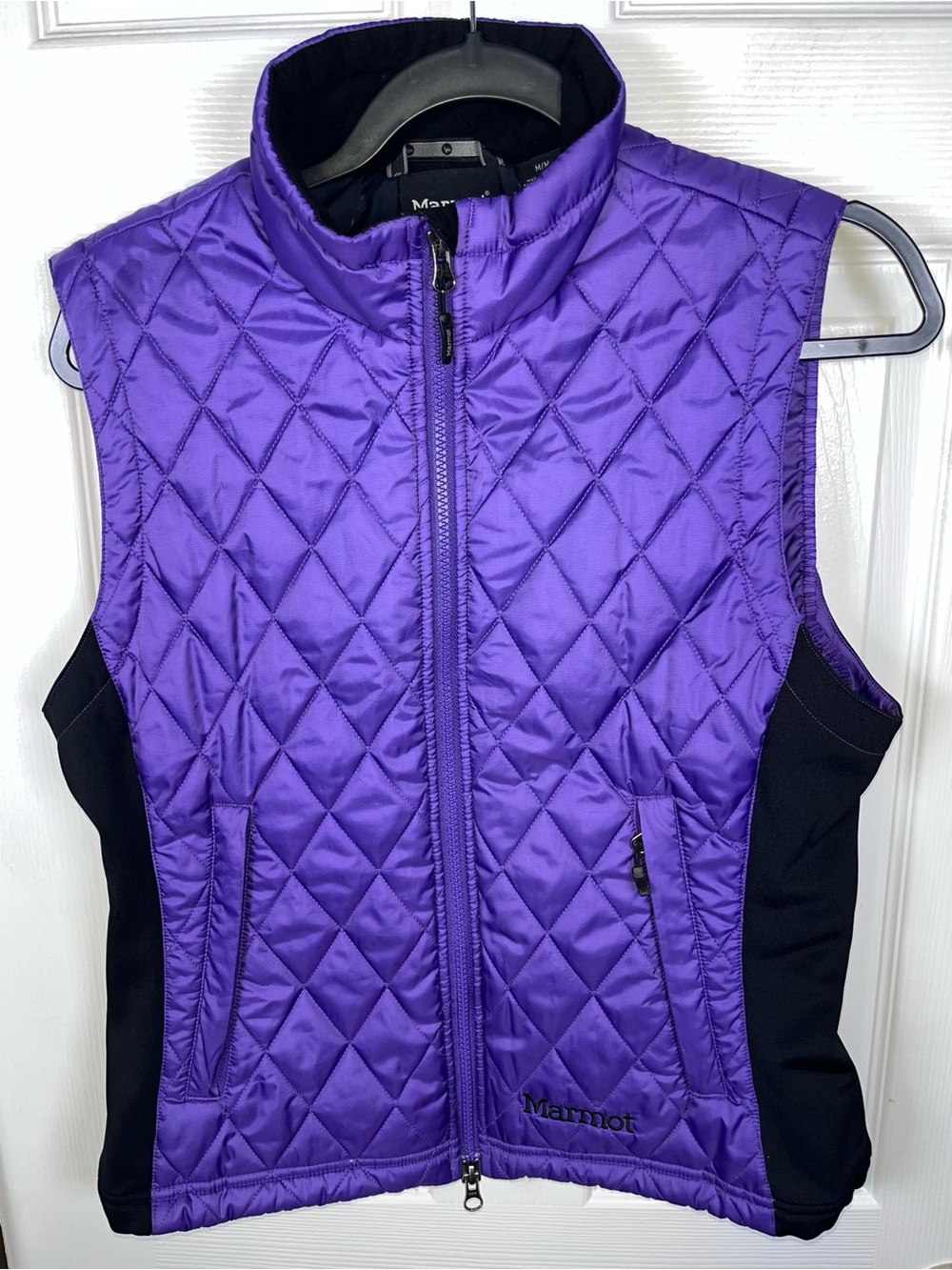 Women’s Marmot Quilted Vest Size Medium M Purple Black